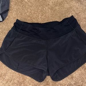 Lululemon speed up short low rise 2 inch